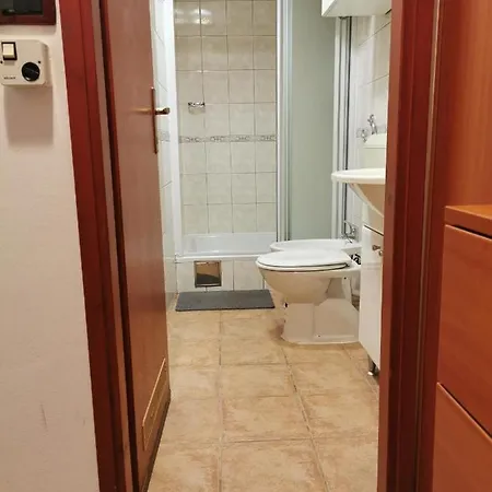 Luci Near Bacvice Апартаменты Сплит